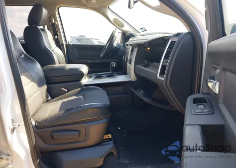 2010 Dodge Ram 1500 Slt/Sport/Trx from USA, damaged, VIN 1D7RB1CT2AS237775